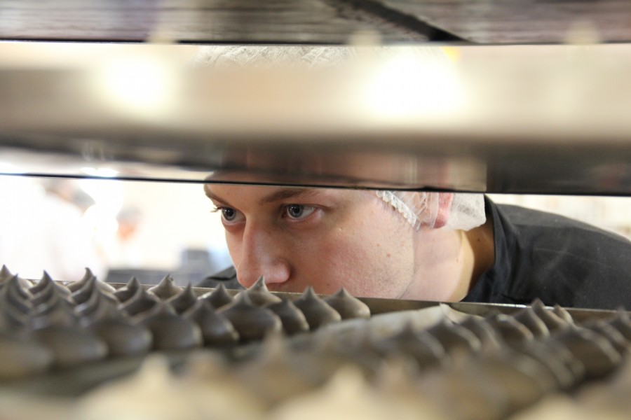 Atelier St Michel, fabrication des biscuits
