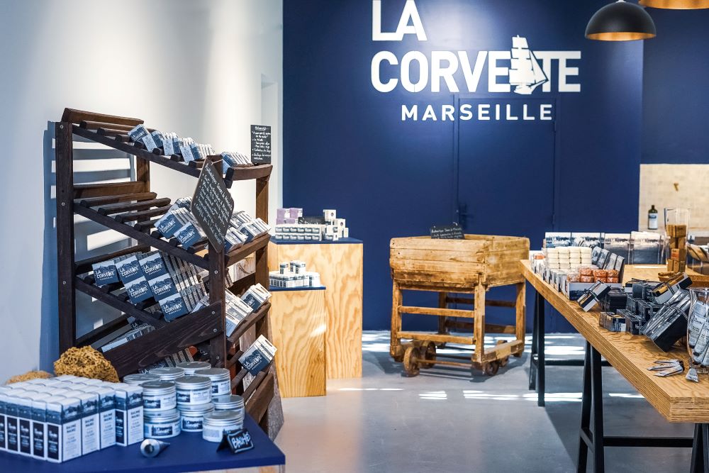 Boutique-La Corvette Copyright Savonnerie du Midi_BD